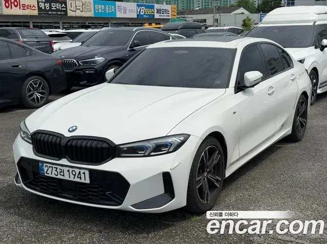BMW 3-Series 320i M Sport 2025