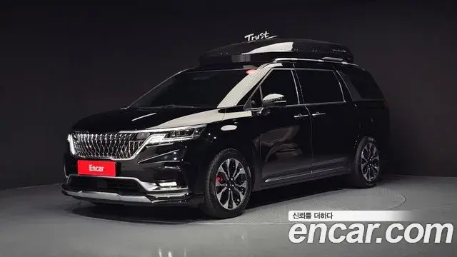 Kia Carnival Gasoline 7-Seater Signature 2020