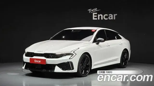 Kia K5 1.6 Turbo Signature 2024