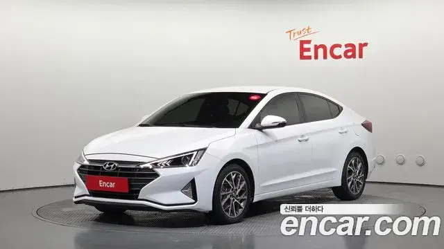Hyundai AVANTE 1.6 Style 2019