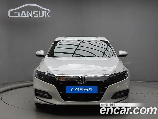 Honda Accord 2.0 Hybrid Touring 2019
