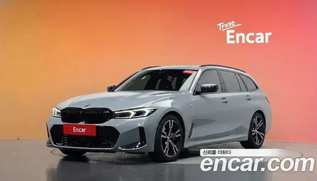 BMW 3-Series 320i Touring M Sports 2024