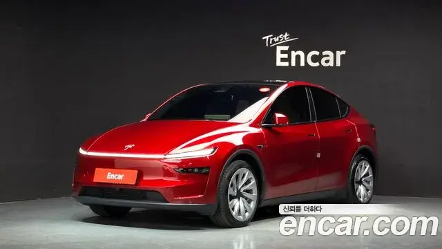 Tesla Model Y Long Range Launch Edition AWD 2025