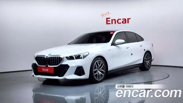 BMW 5-Series 520i M Sport 2025