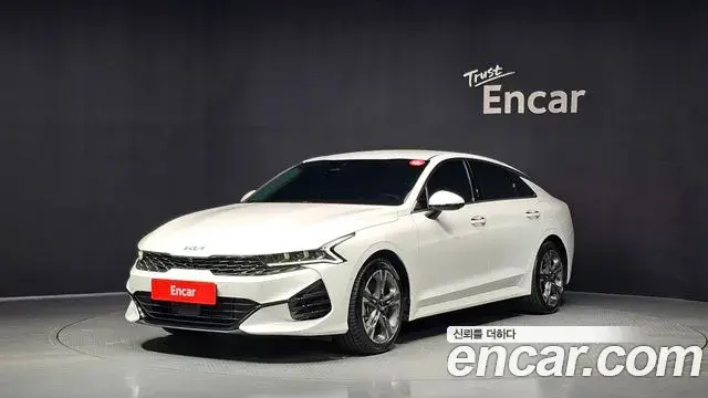 Kia K5 2.0 Signature 2023
