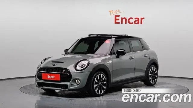 Mini Cooper 5Door HIGH 3rd 2021