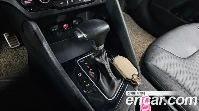 Kia Niro 1.6 HEV Noblesse 2019 — фото 9