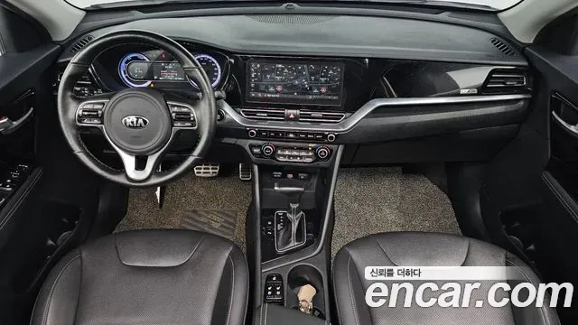 Kia Niro 1.6 HEV Noblesse 2019 — фото 7
