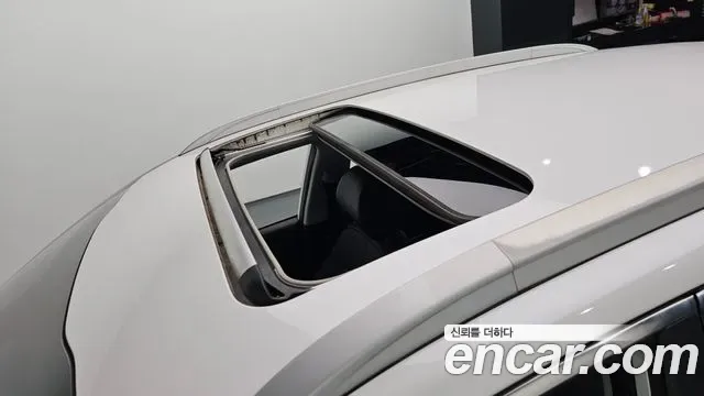 Kia Niro 1.6 HEV Noblesse 2019 — фото 30