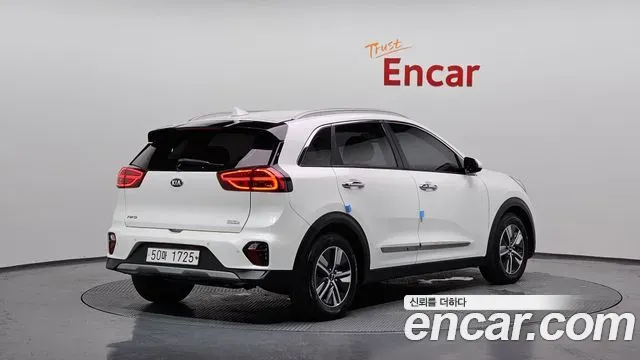 Kia Niro 1.6 HEV Noblesse 2019 — фото 2