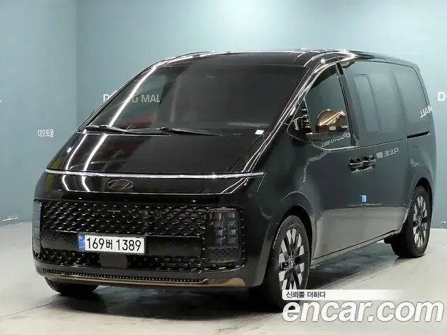 Hyundai Staria 4WD Lounge 9-Seater Inspiration 2024