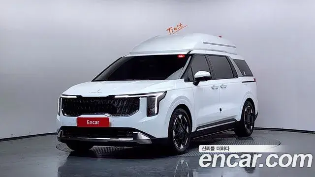 Kia Carnival Diesel 9-Seater Hi Limousine (Special Vehicle) 2024