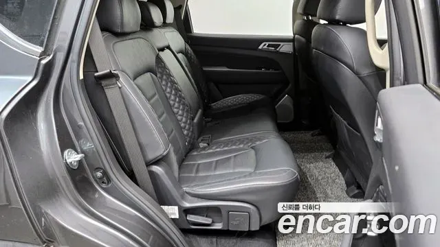 SsangYong Rexton Diesel 2.2 4WD Prestige 2021 — фото 12