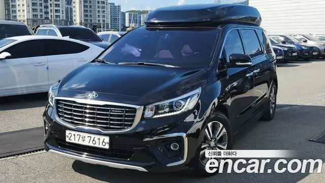 Kia Carnival 9-Seater Hi-Limousine Luxury 2019