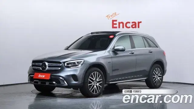 Mercedes-Benz GLC-Class GLC300e 4MATIC 2021