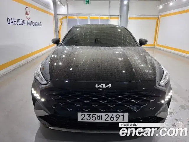 Kia K8 2.5 Gasoline 2WD Noblesse 2022