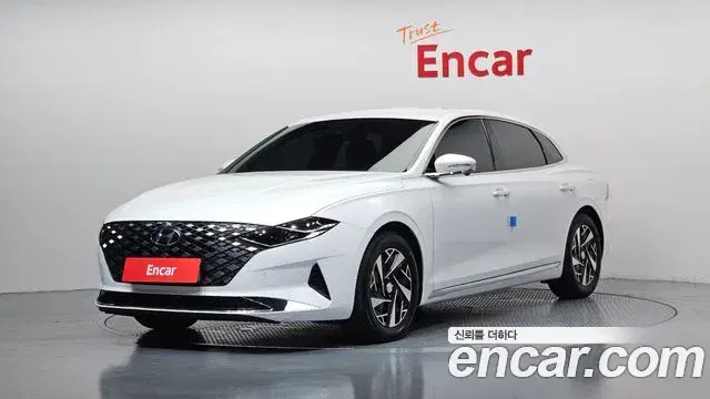 Hyundai Grandeur Le Blanc 2021