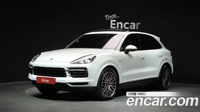 Porsche Cayenne 3.0 E-Hybrid 2022