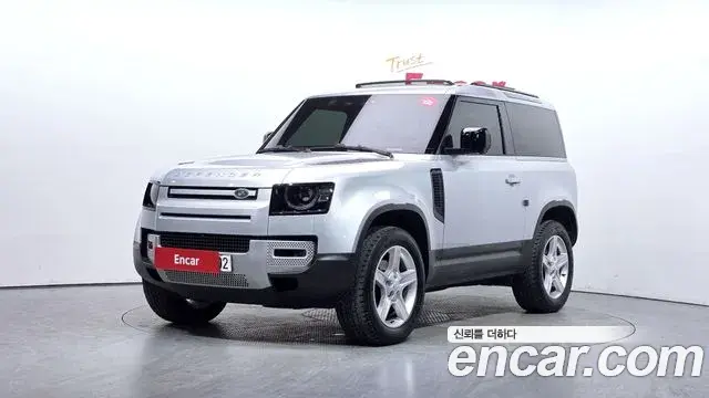 Land Rover Defender 90 D250 SE 2021