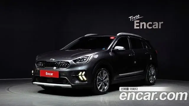 Kia Niro 1.6 HEV Noblesse Special 2019