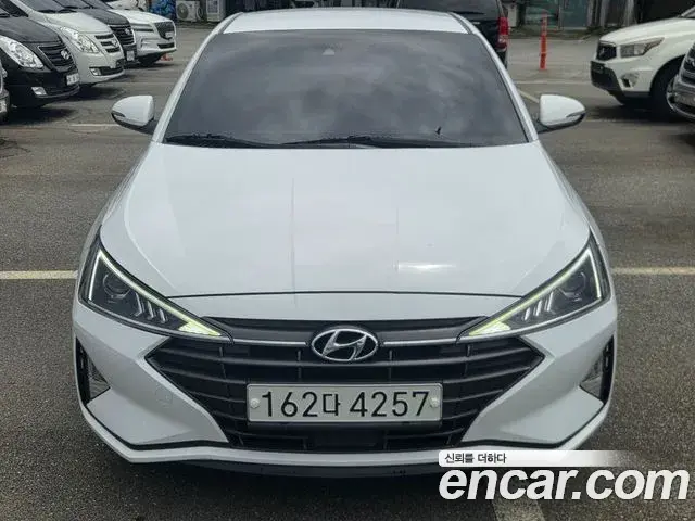 Hyundai AVANTE 1.6 Smart 2019