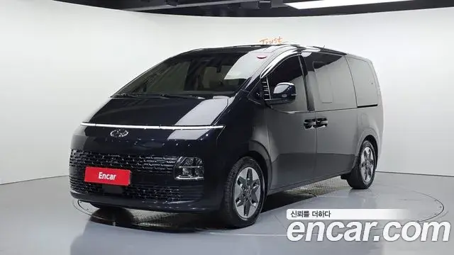 Hyundai Staria Tourer 9-Seater Modern 2021