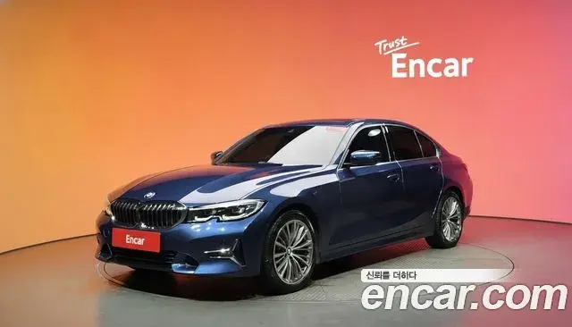 BMW 3-Series 320i Luxury 2021