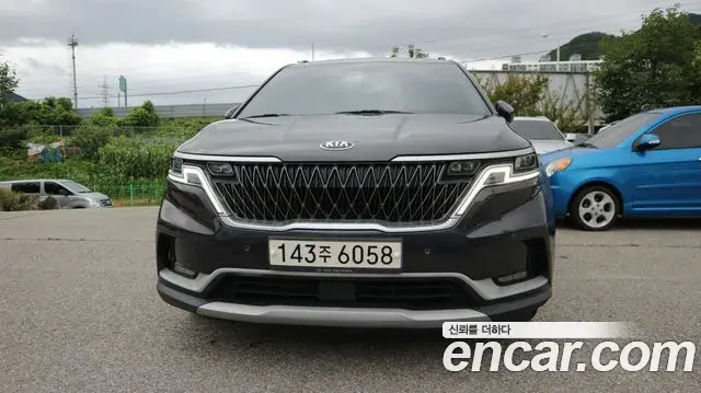 Kia Carnival Diesel 9-Seater Prestige 2021