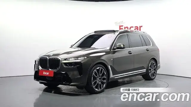 BMW X7 xDrive 40i M Sport 6STR 2025