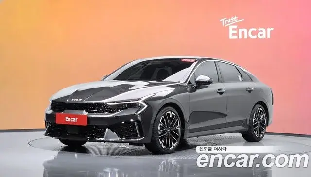 Kia K5 1.6 Turbo Signature 2025