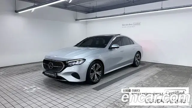 Mercedes-Benz E-Class E200 Avantgarde 2024