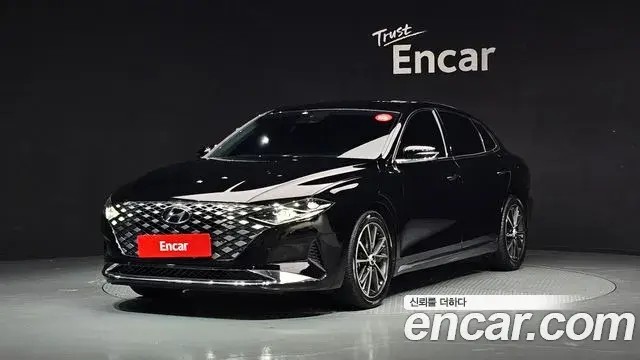 Hyundai Grandeur 2.5 Le Blanc 2022