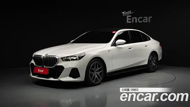 BMW 5-Series 520i M Sport 2025