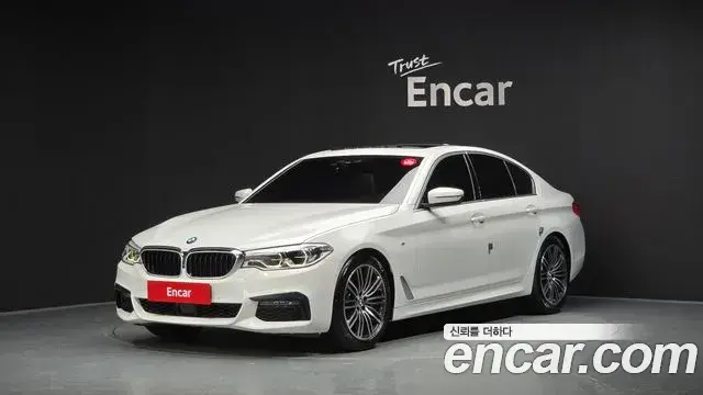 BMW 5-Series 530i M Sport Package Plus 2019