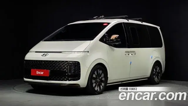 Hyundai Staria 4WD Lounge 7-Seater Inspiration 2021