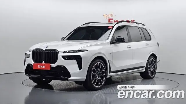 BMW X7 xDrive 40i M Sport 6STR 2025