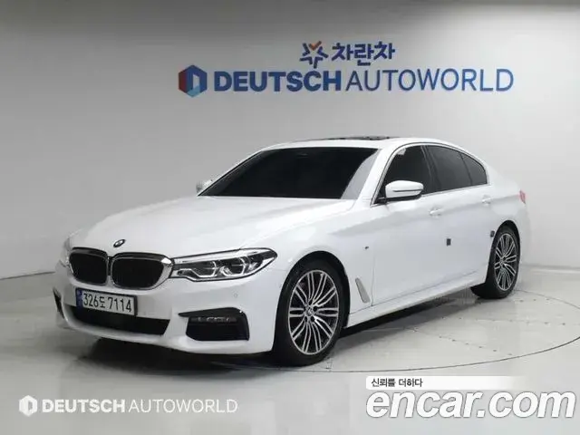 BMW 5-Series 530i M Sport Package Plus 2019