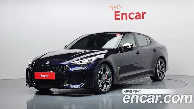 Kia Stinger 3.3 Turbo 2WD GT 2019