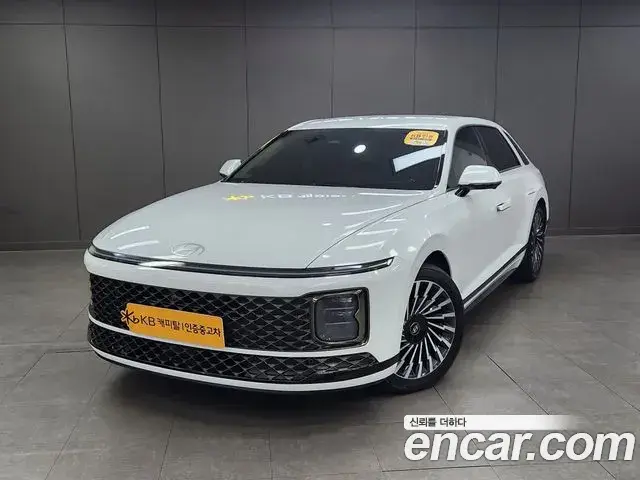 Hyundai Grandeur Calligraphy 2023