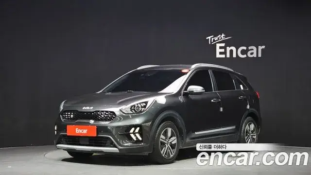 Kia Niro 1.6 HEV Noblesse 2021