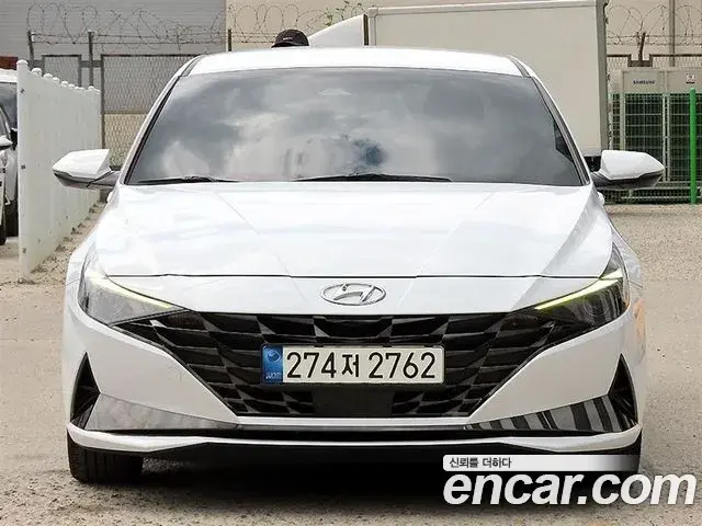 Hyundai AVANTE 1.6 Modern 2021
