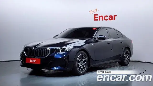 BMW 5-Series 520i M Sport 2025