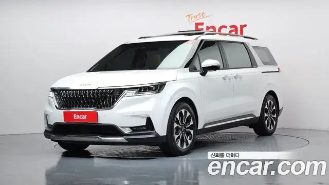 Kia Carnival Gasoline 9-Seater Signature 2022