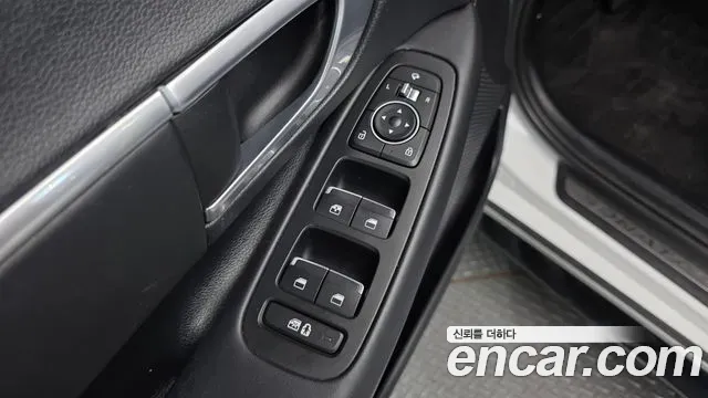 Hyundai Sonata 2.0 Premium Family 2019 — фото 11