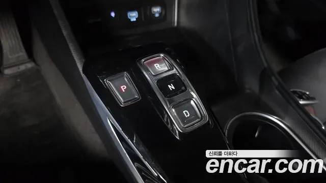 Hyundai Sonata 2.0 Premium Family 2019 — фото 9