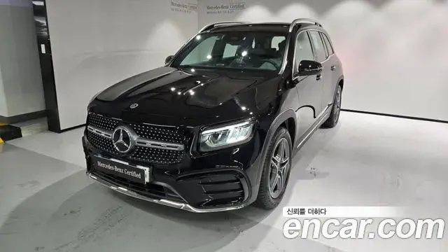 Mercedes-Benz GLB-Class GLB250 4MATIC 2025