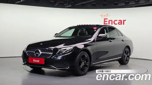 Mercedes-Benz E-Class E300 4MATIC Avnatgarde 2019