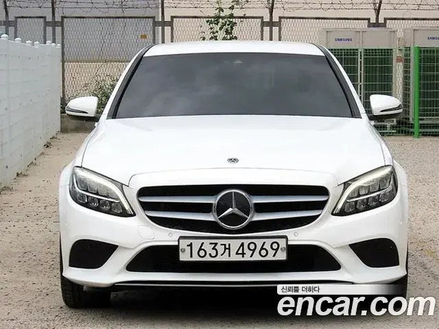 Mercedes-Benz C-Class C200 2020