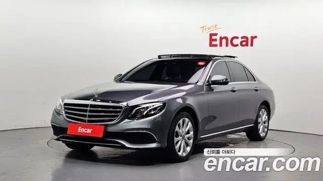 Mercedes-Benz E-Class E300 4MATIC Exclusive 2019