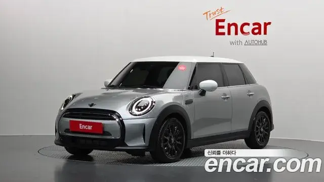 Mini Cooper 5Door Classic Third Generation 2024